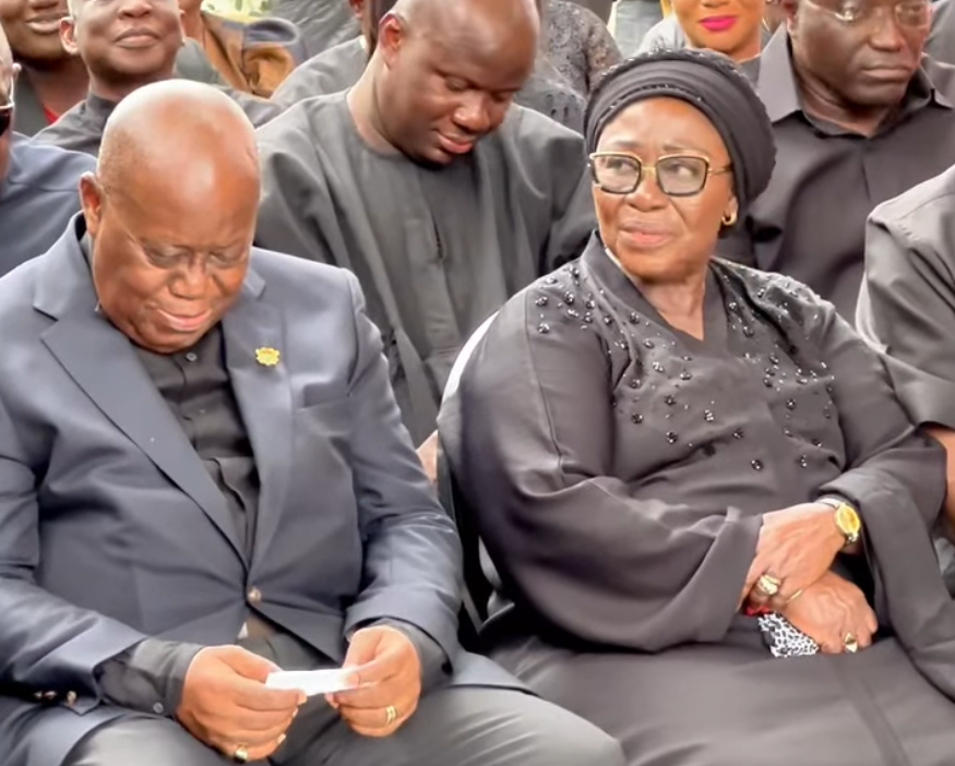 Akufo-Addo Visits Daddy Lumba’s residence to Sign Book of Condolence